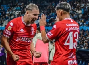 هوراكان وبلاتينسي يسعيان نحو الفوز بلقب الأرجنتين